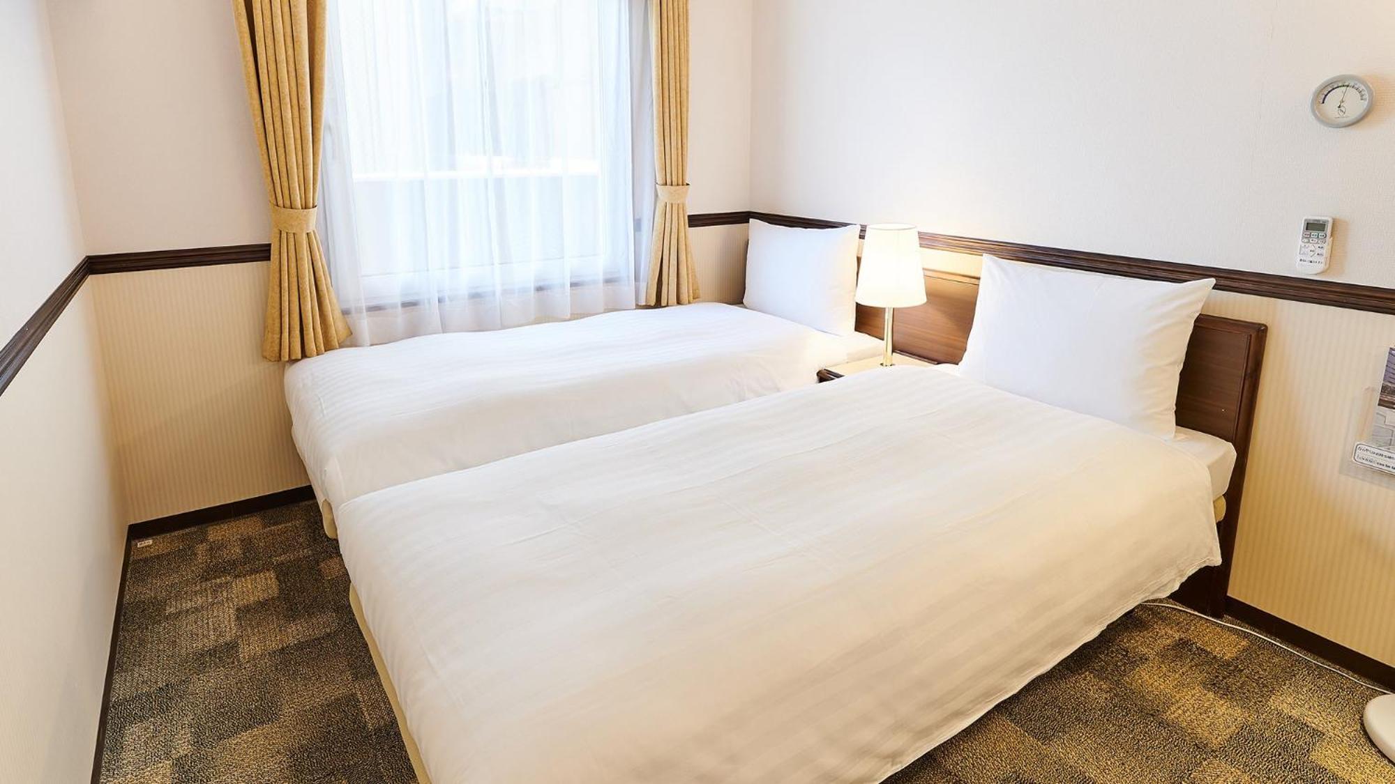 Toyoko Inn Osaka Itami Airport Toyonaka Δωμάτιο φωτογραφία